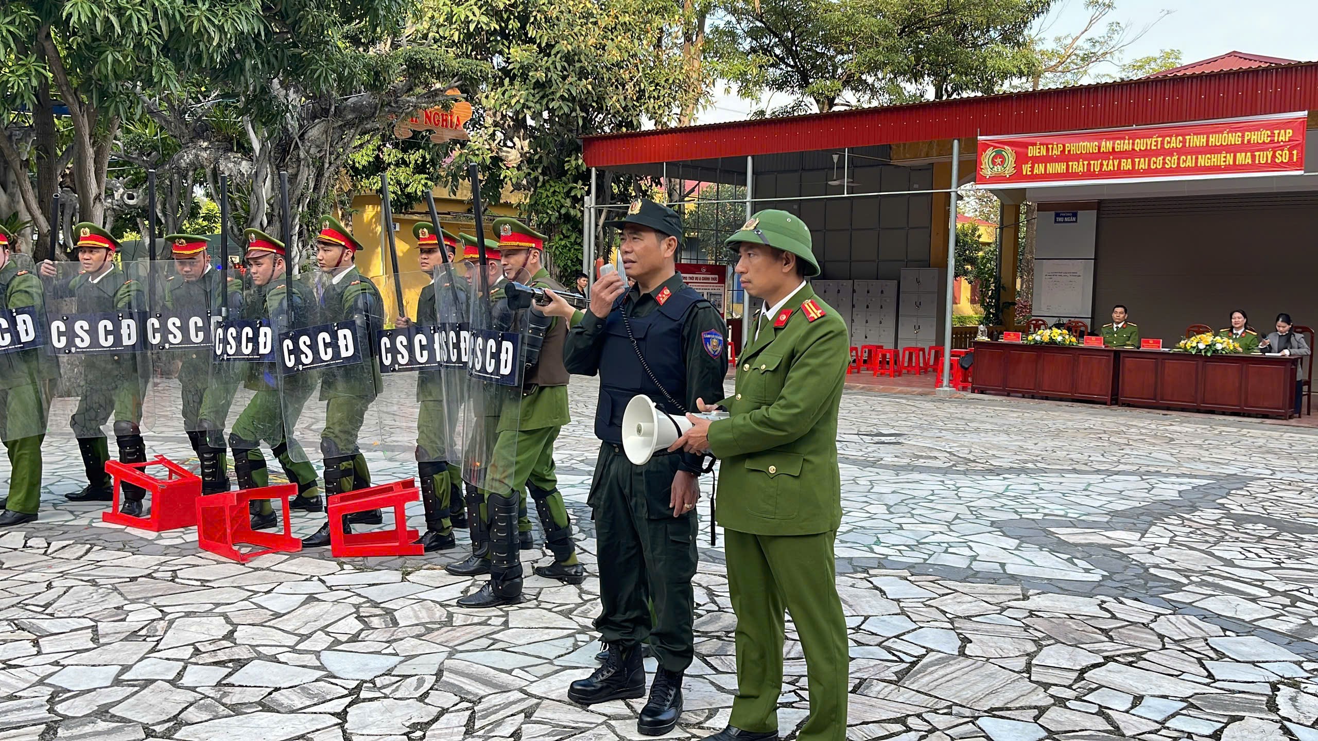 Cơ sở Cai nghiện ma túy số 1: Diễn tập phương án giải quyết các tình huống phức tạp về an ninh trật tự